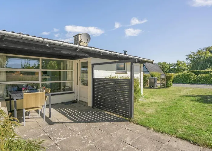Feriehus Evald - 200m From The Sea By Interhome Bro (Funen)